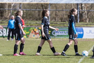 Bild 61 - wBJ VfL Pinneberg - Waldd�rfer SV : Ergebnis: 5:0